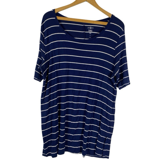 So Perfectly Soft Tee Tunic Top Shirt Size XL Blue White Stripe Nautical Beachy - Picture 1 of 7